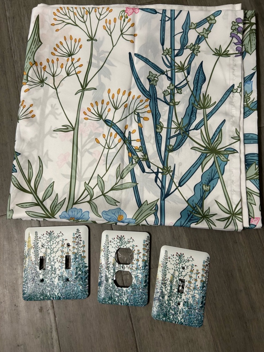 Bathroom set